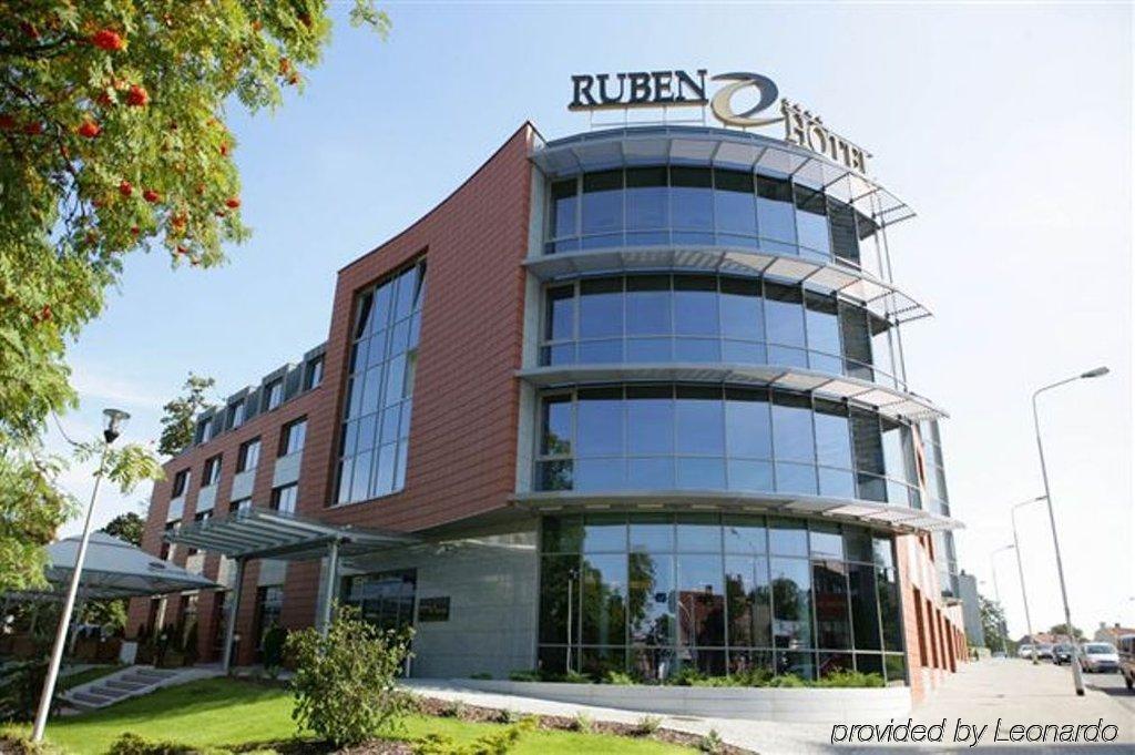 Ruben Hotel Zielona Gora Exterior photo